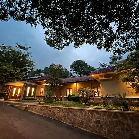 Gracia Spa Resort Hotel Ciater Εξωτερικό φωτογραφία