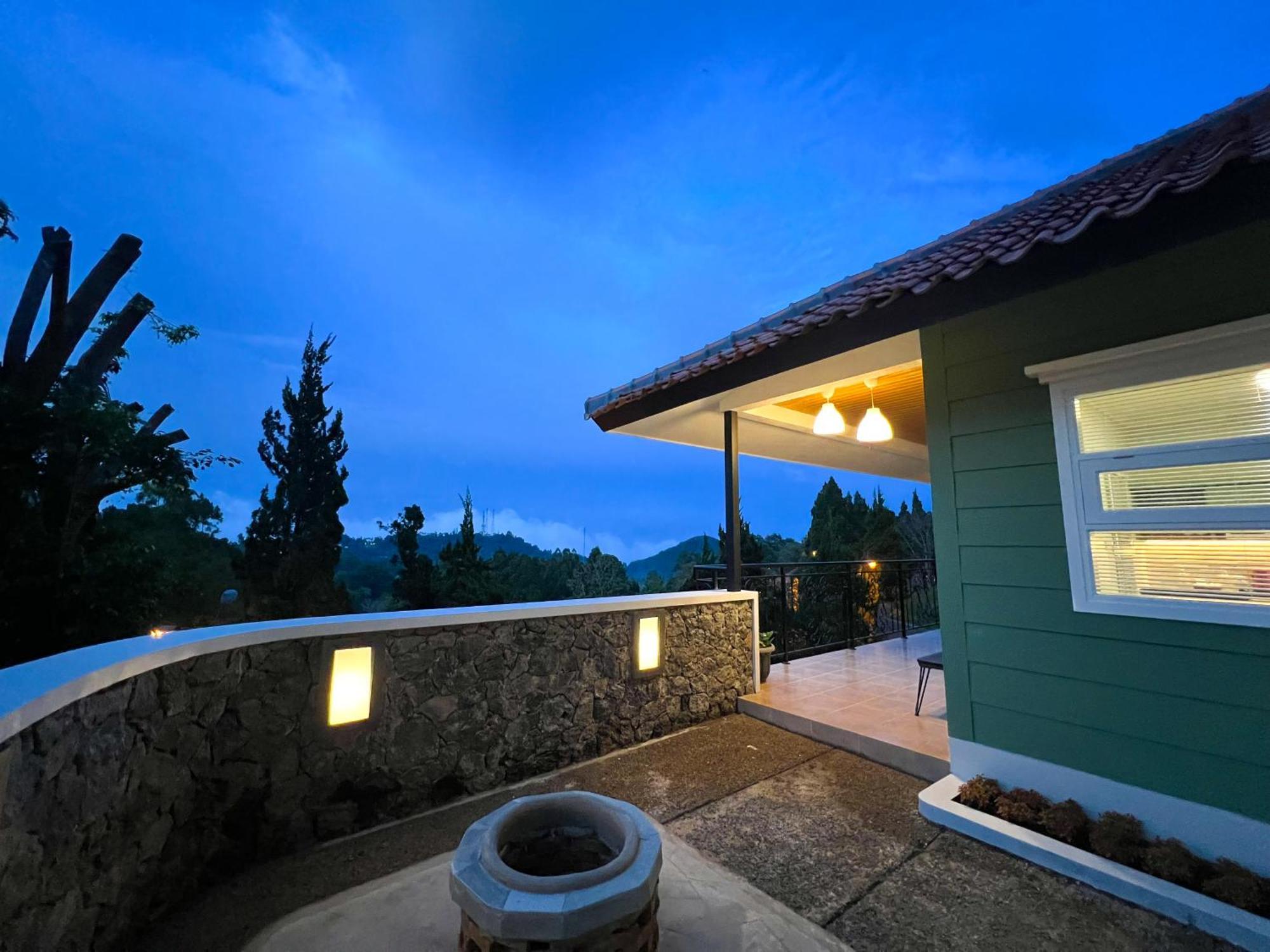 Gracia Spa Resort Hotel Ciater Εξωτερικό φωτογραφία