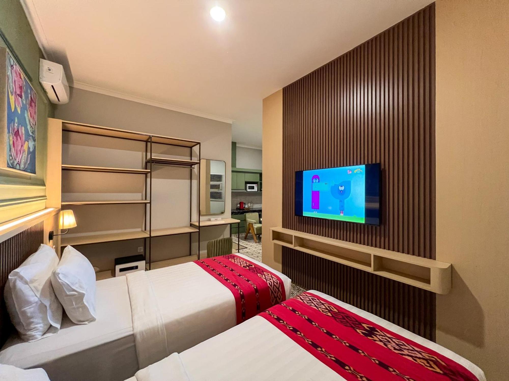 Gracia Spa Resort Hotel Ciater Εξωτερικό φωτογραφία